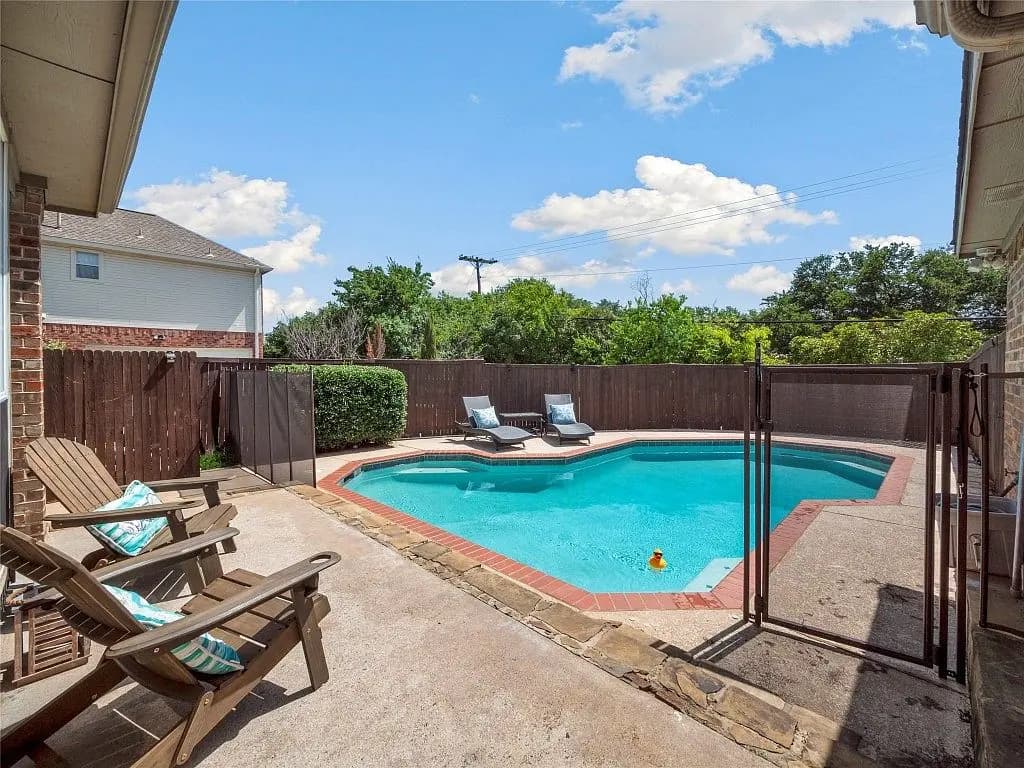 1620 Commerce Dr, Plano, TX, 75093