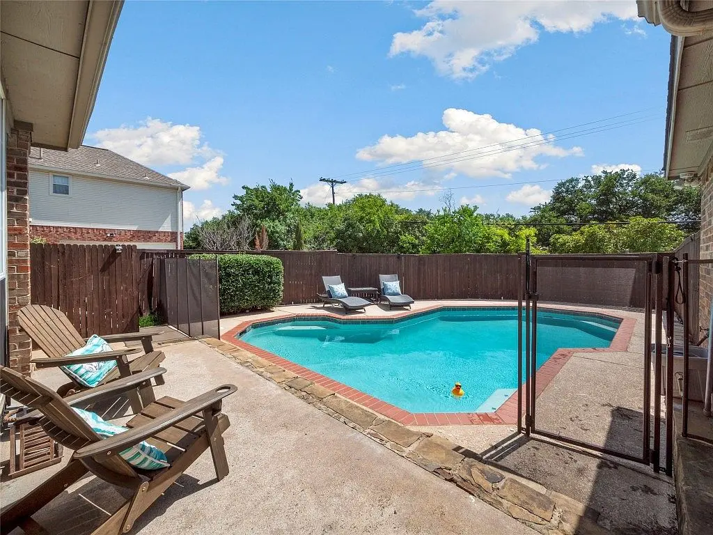 1620 Commerce Dr, Plano, TX, 75093